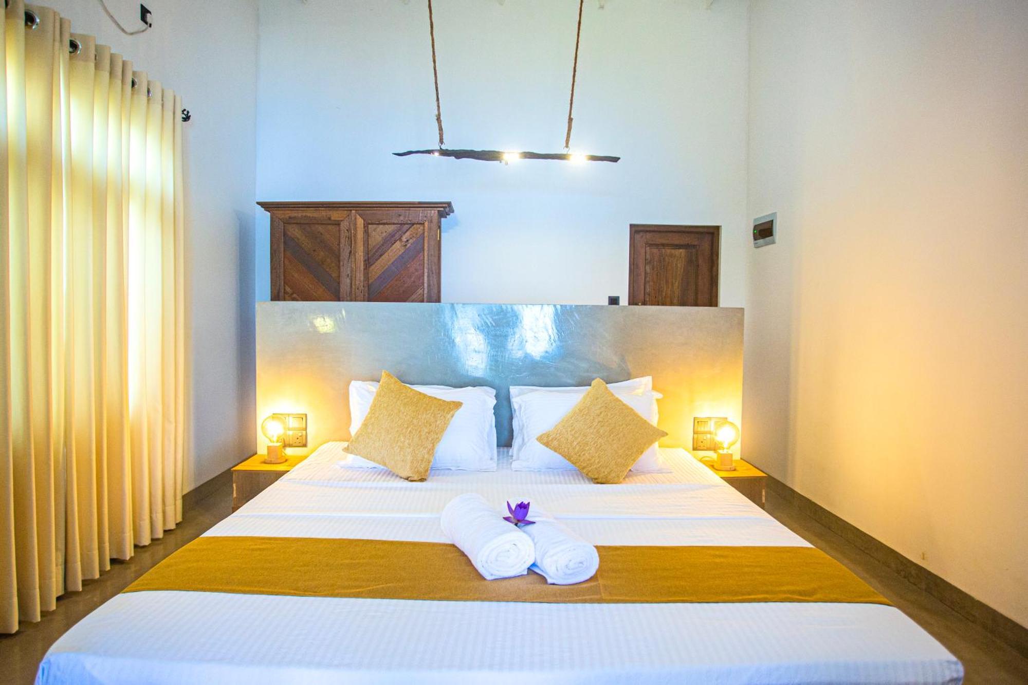 Aki Luna Lagoon Resort ฮิกคาดูวา ภายนอก รูปภาพ