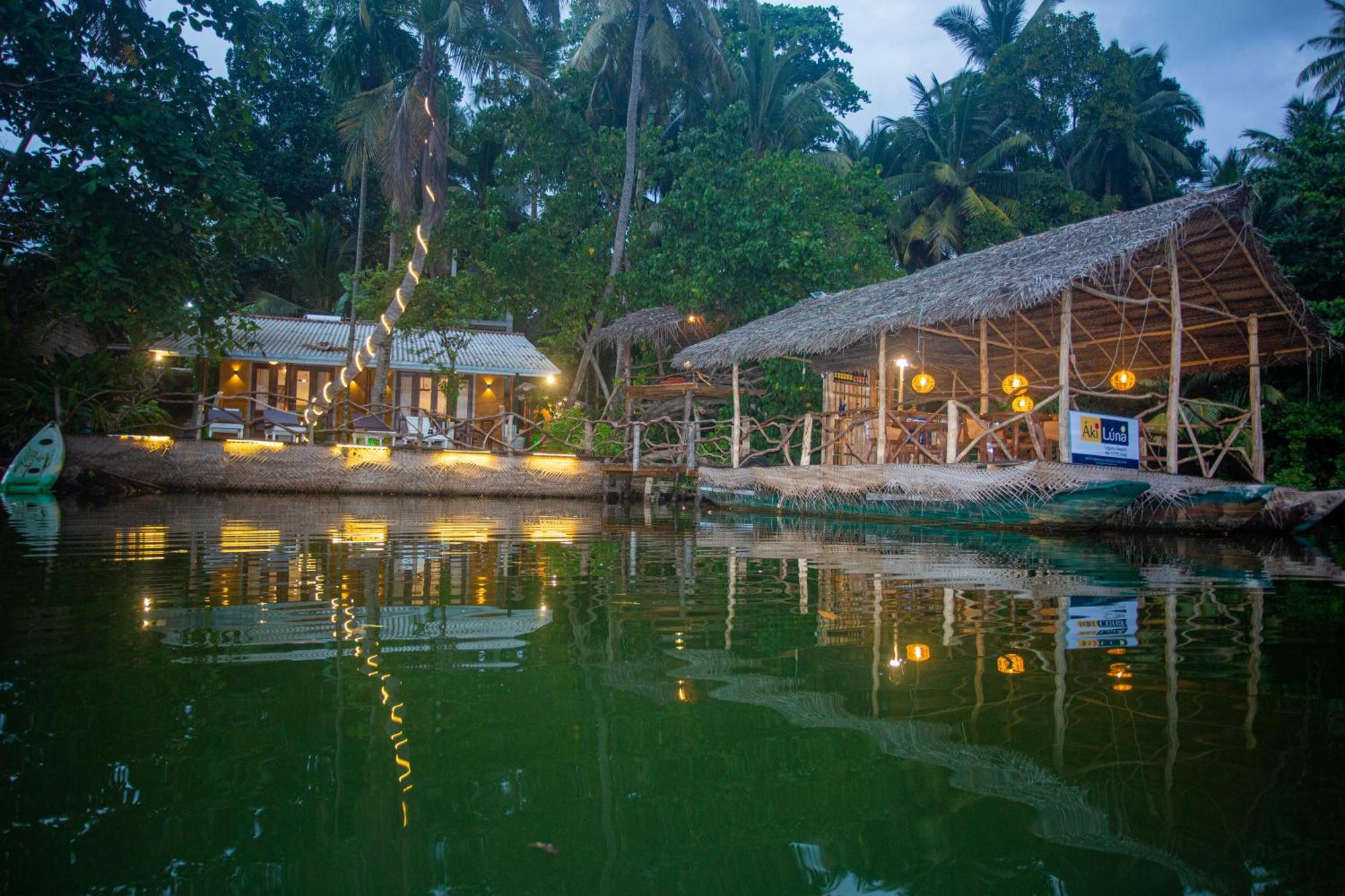 Aki Luna Lagoon Resort ฮิกคาดูวา ภายนอก รูปภาพ